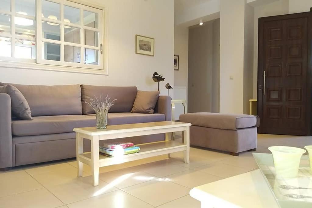 New, Modern, Bright And Independent Apartment 83 M2, With Garden, 5Min To The Beach And The City Center Kalamata Exterior foto