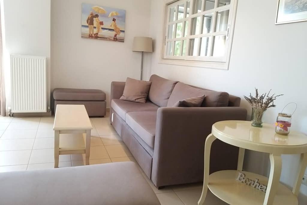 New, Modern, Bright And Independent Apartment 83 M2, With Garden, 5Min To The Beach And The City Center Kalamata Exterior foto