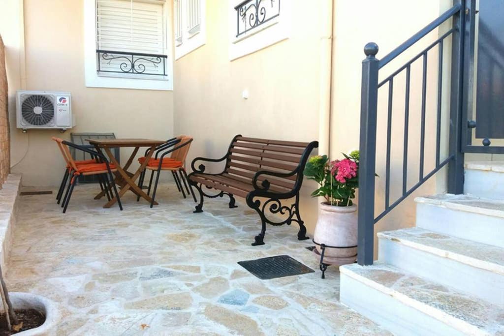 New, Modern, Bright And Independent Apartment 83 M2, With Garden, 5Min To The Beach And The City Center Kalamata Exterior foto